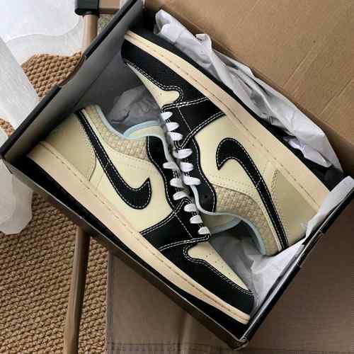 Nikee Air Jordan 1 Low Coconut Milk Black