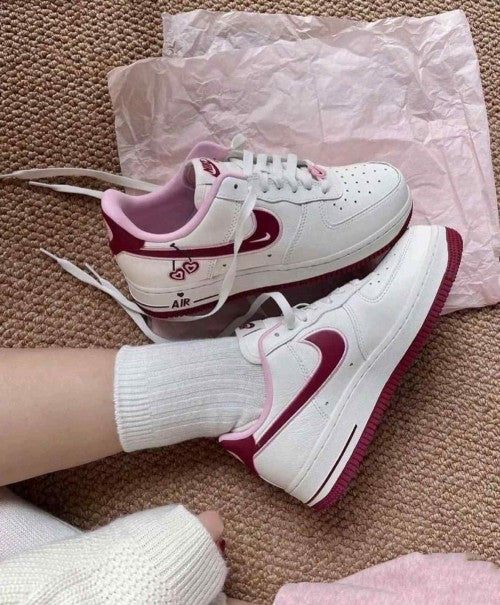 Nik_e Airforce 1 Low x Valentines Day 161