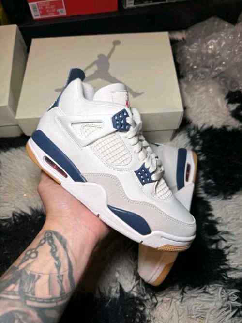 nikee SB x Air Jordan 4 Retro SP Navy