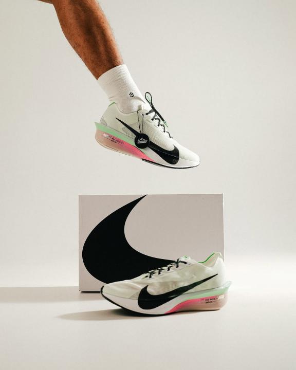 Nik.e_Zoom_X_Vaporfly_Next%_4 White Hyper Pink Mint Foam Black 504