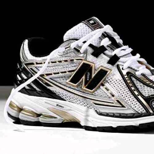 NewBalance 1906R Metallic Gold