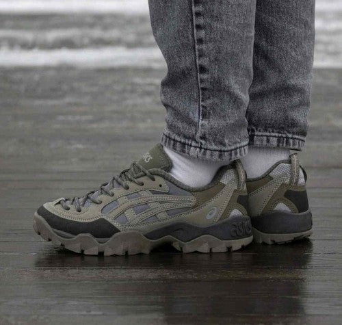 Asicss Gel Pickax Clay Grey