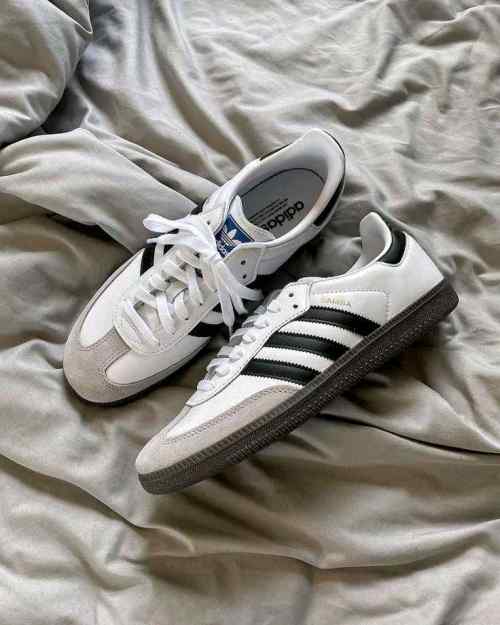 Adidass samba white womens