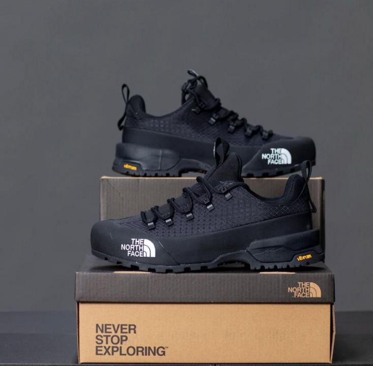 NorthFace Goretex Sneaker Vibram Sole 121