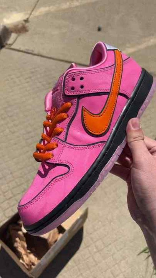 Nikee SB Dunk Blossam Pink PowerPuff