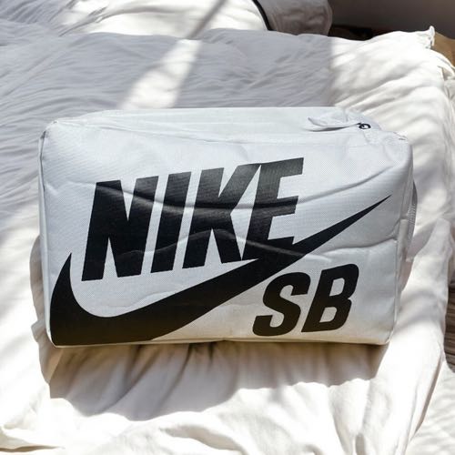 sb dunk black grey shoes bag