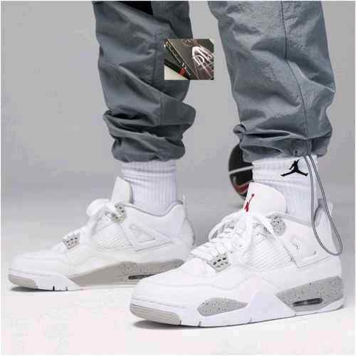 Nikee Air Jordan Retro 4 Oreo Semi Ua