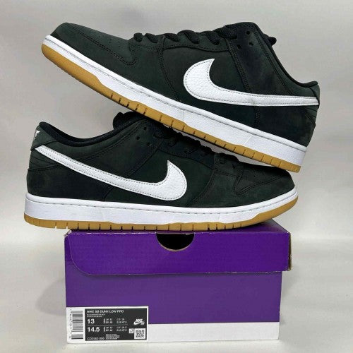 Nikee SB Dunk Low Pro Black Gum