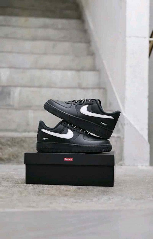 Supreme x Nikee AirForce 1 Low Black White