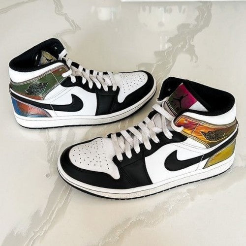 Air Jordan 1 Mid Heat Reactive