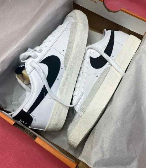 Nikee Blazer Low 77 Vintage White