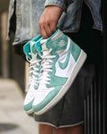 AIR JORDAN RETRO 1 TURBO GREEN