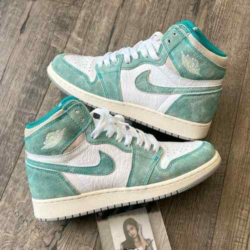 AIR JORDAN RETRO 1 TURBO GREEN
