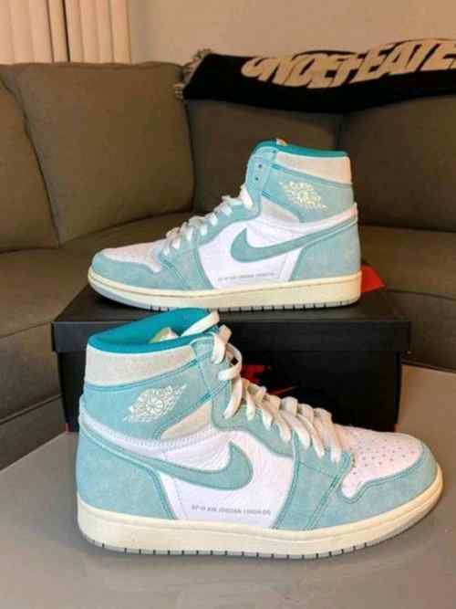 AIR JORDAN RETRO 1 TURBO GREEN