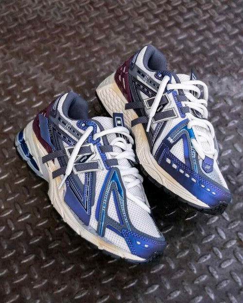 New Balancee 1906A Inkwell Sea Salt