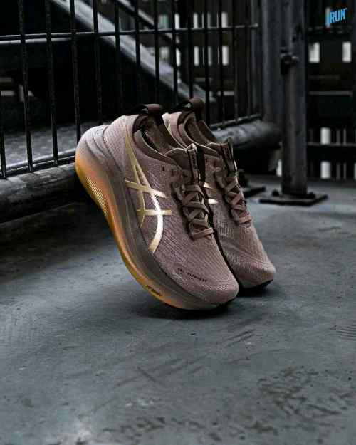 ASICSS Gel-Nimbus 27 Luxe Taupe Grey