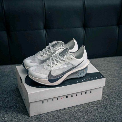 Nikee Vaporfly 4 Road Racing White Black