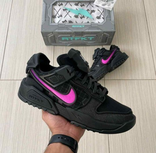 RTFKT_X_Nike Dunk Genesis Void