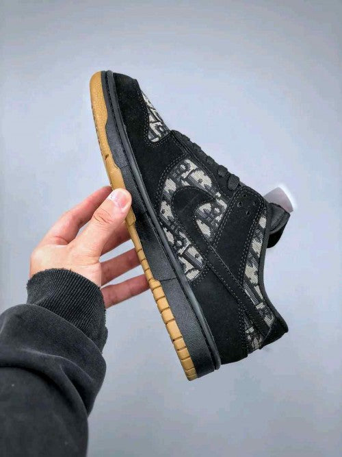 Nikee Sb Dunk X Diorr Sneakers