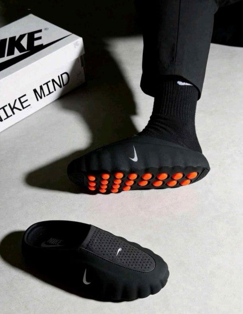 Nikee Mind 001 Black slide