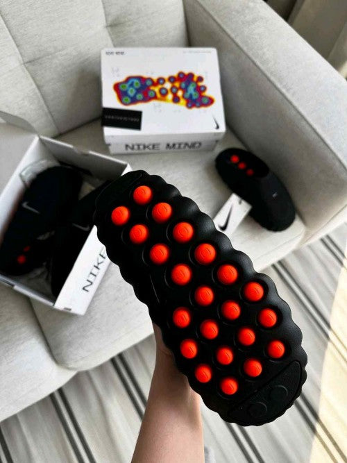 Nikee Mind 001 Black slide