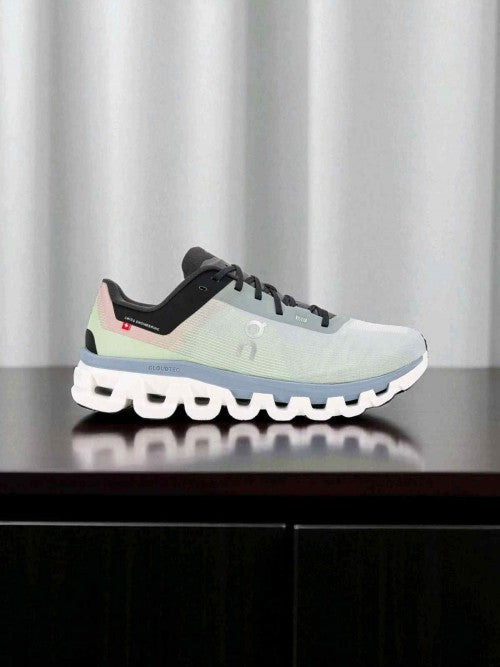 On Cloudflow 4 Light Glacier Chambray