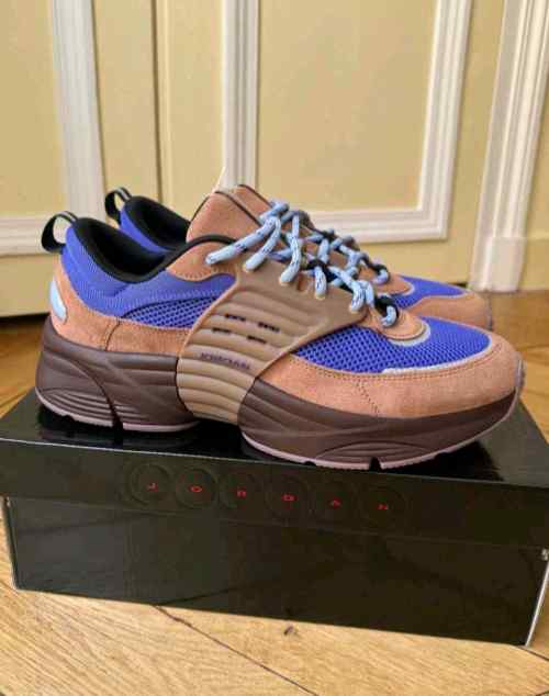 Air Jordan Trunner OS Archaeo Brown