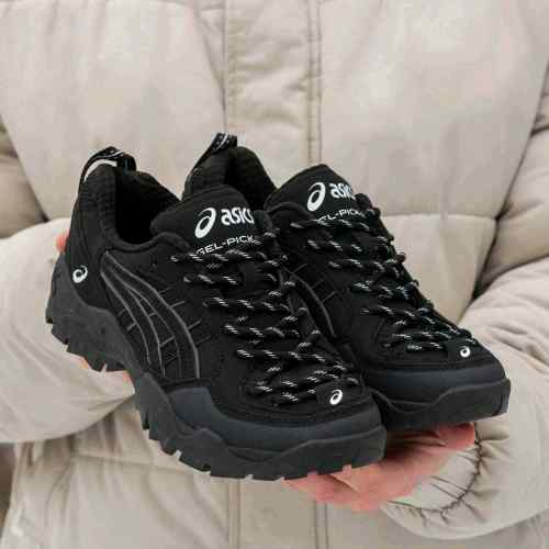 Asicss Gel-Pickax Black