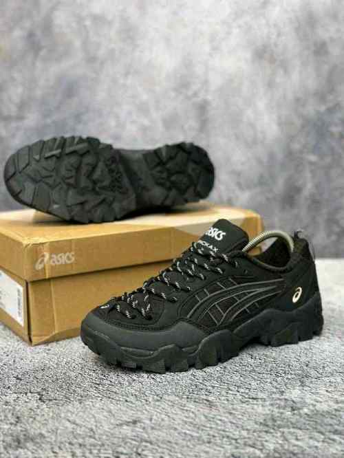 Asicss Gel-Pickax Black