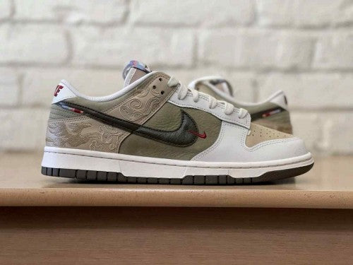 Nikee Dunk Low SE Retro LNY Year of the Horse