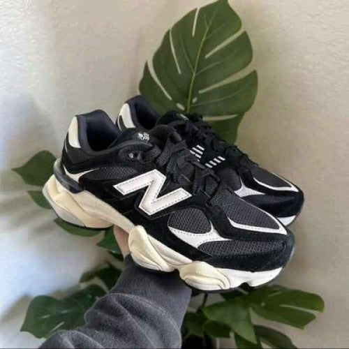 New Balancee 9060 Black White