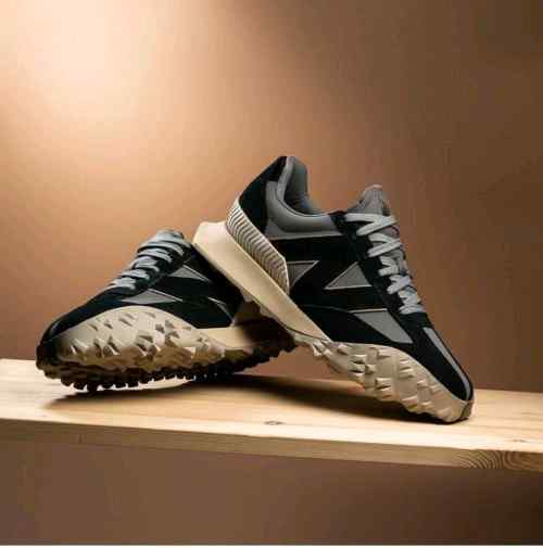 Newbalance XC 72 Black Castle Rock