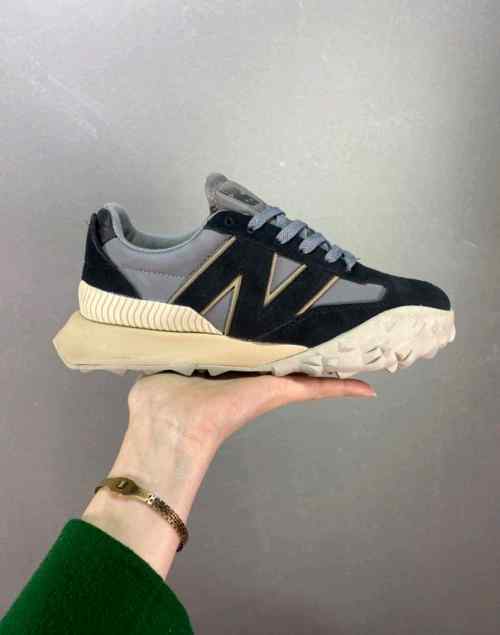 Newbalance XC 72 Black Castle Rock