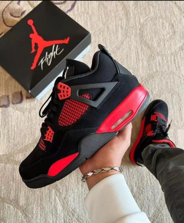 Nik.e Air Jordan Retro 4 Red Thunder
