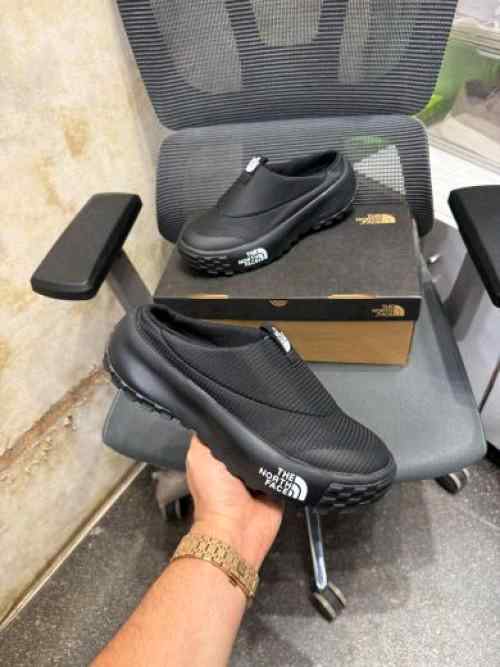 Thee North Face Never Stop Mule Black