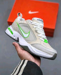 Nikee Air Monarch IV Light Bone