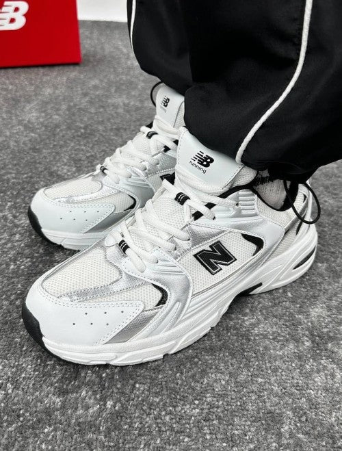 New_ Balance 530 White Black 203