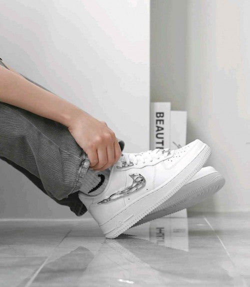 Nikee Airforce 1 Molten Metal 5026