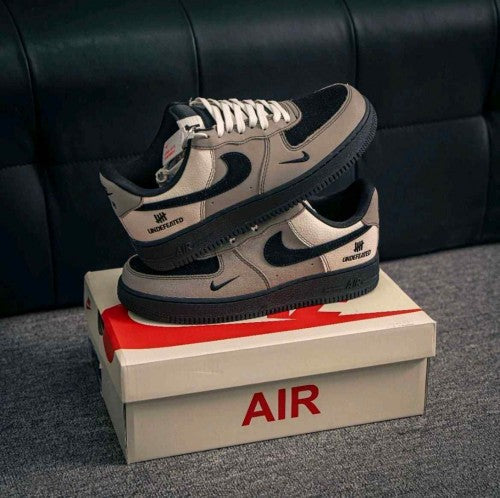 Nikee Airforce 1 Low X Undefeated