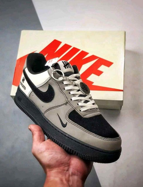 Nikee Airforce 1 Low X Undefeated