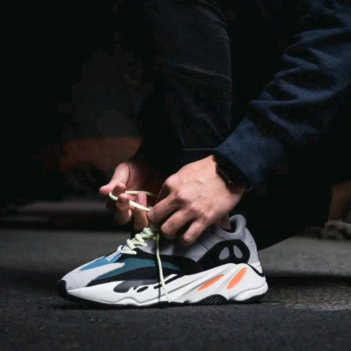 Adidass Yeezy Boost 700 Wave Runner