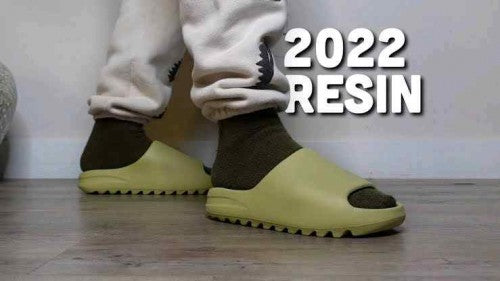 Adidass Yeezy Slide Resin UA Quality
