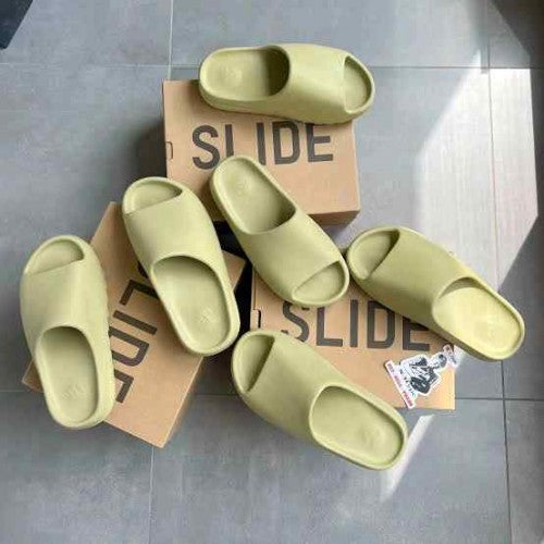 Adidass Yeezy Slide Resin UA Quality