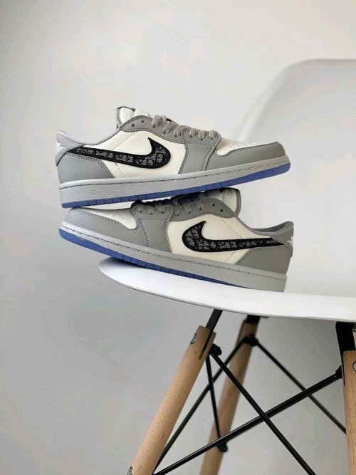 Nik_e Air Jordan Retro 1 Low Dio_r 116