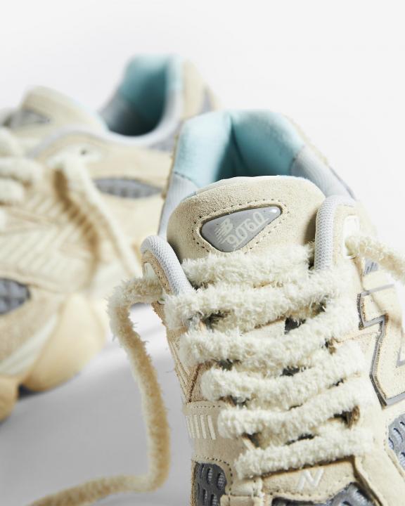 Neww Balance 9060 X Bricks & Wood