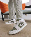 Nik_e Air Jordan Retro 1 se Medium Olive Sail 278