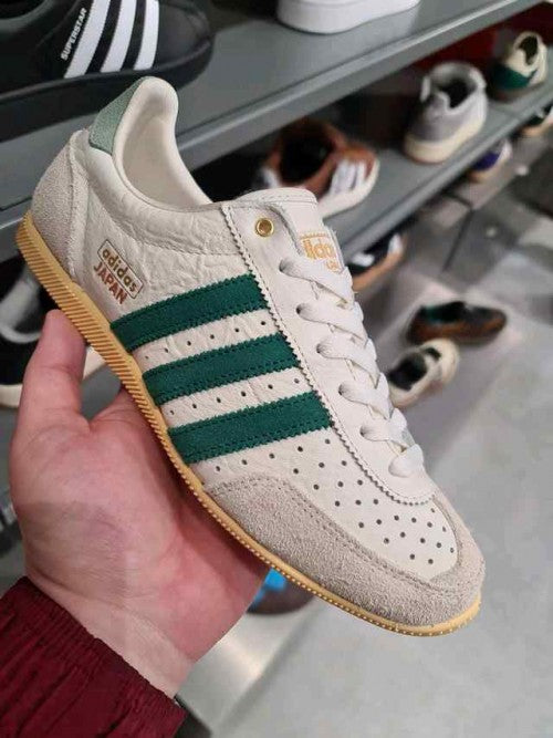 Adidass Originals Japan W OffWhite Collegiate Green Casual Shoes