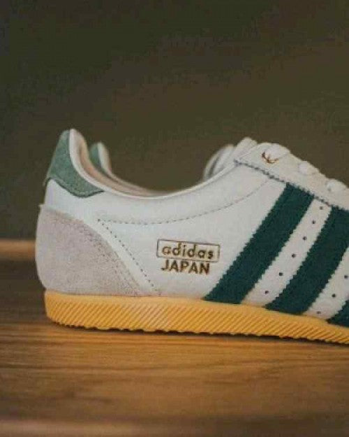 Adidass Originals Japan W OffWhite Collegiate Green Casual Shoes