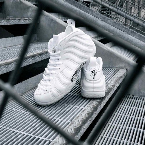 Nikee Air Foamposite One Triple White