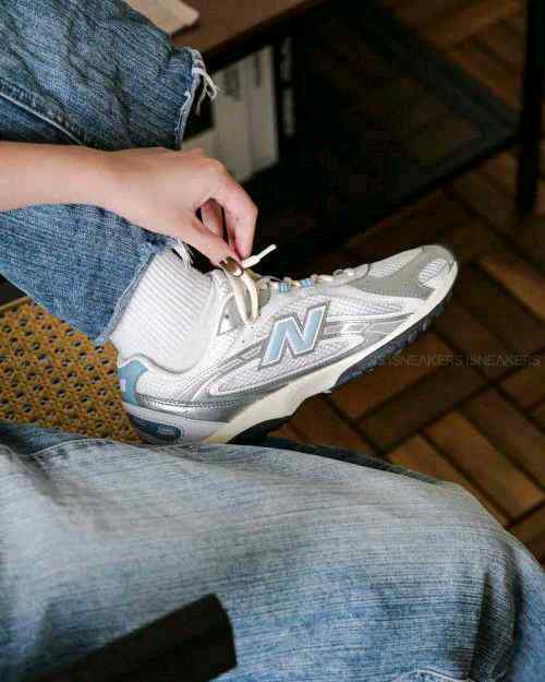 Newbalance 204l Silver Metallic Still Water